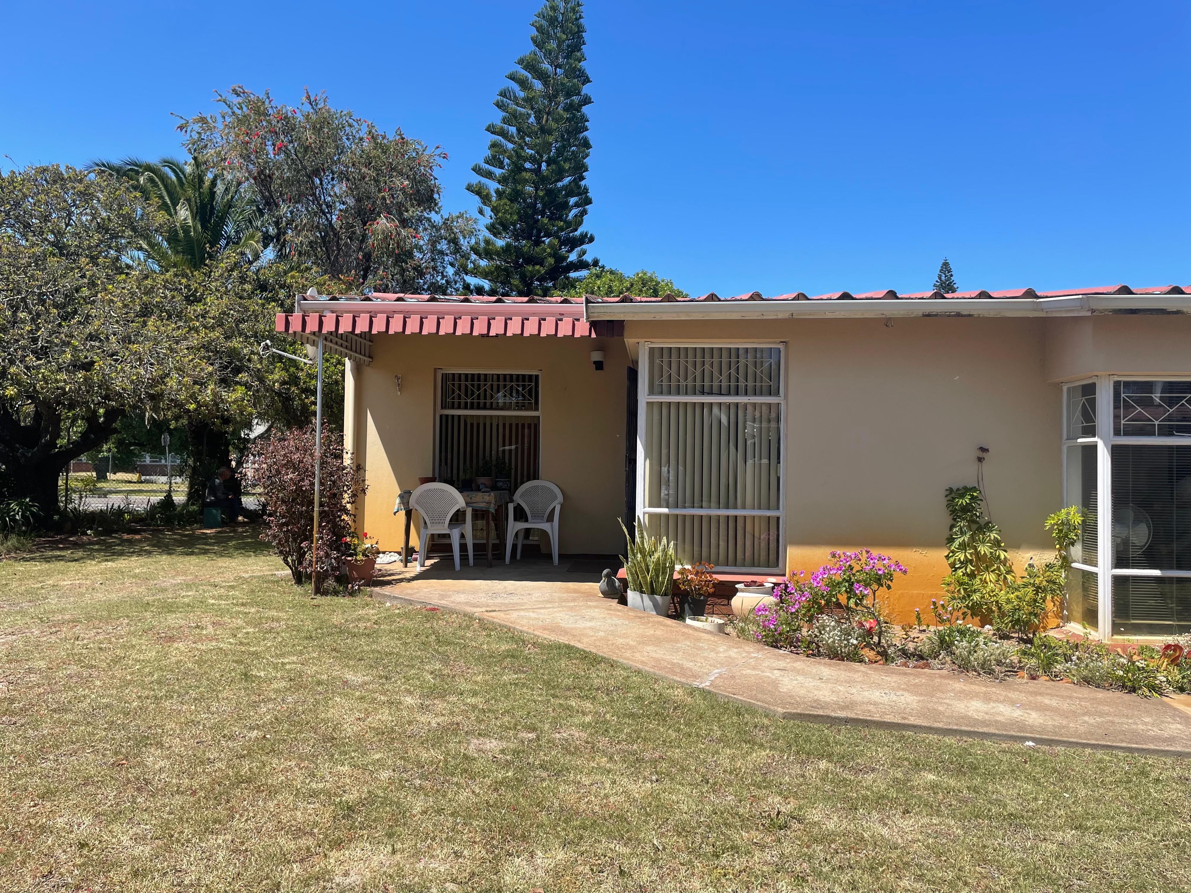 Beautiful Garden Image